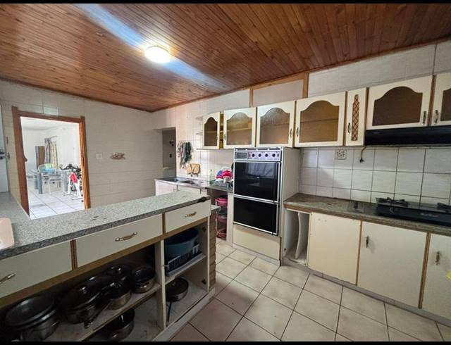 4 BEDROOM HOUSE FOR SALE IN MARAISBURG